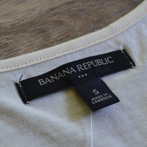 NWT Banana Republic Crochet Macrame Cream Tank Size Small Women - Picture 3 of 7